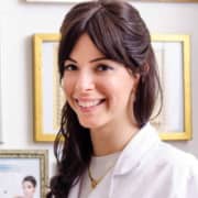 פנינית לביא